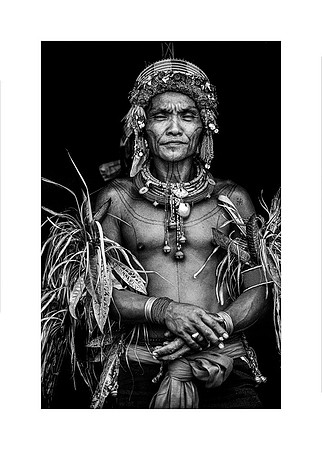 KERAI SHAMAN, MENTAWI ISLANDS