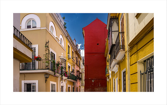 RED WALL YELLOW STREET SPAIN