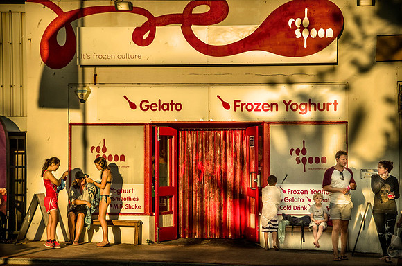 FROZEN YOGHURT